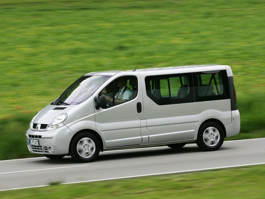  Renault Trafic 2001 года  (фото 3 из 3)
